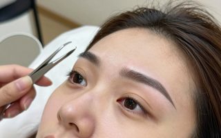 nieudany makijaż permanentny brwi